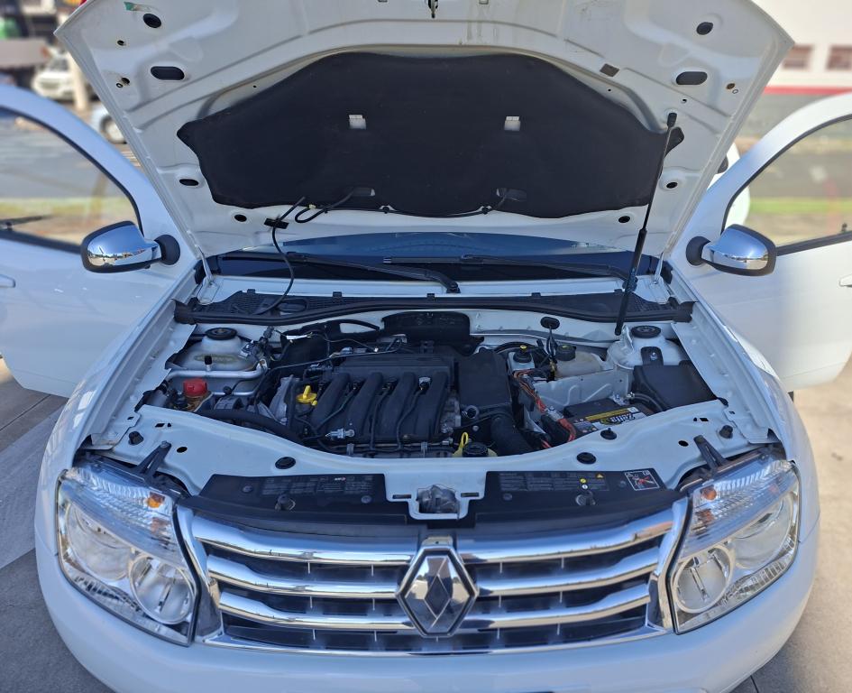 RENAULT Duster - Foto