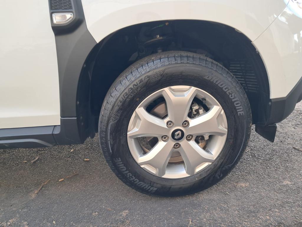RENAULT Duster - Foto