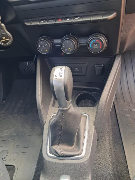 RENAULT Duster - Foto