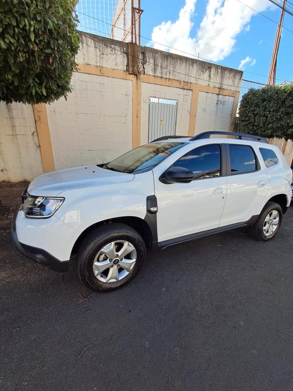 RENAULT Duster - Foto