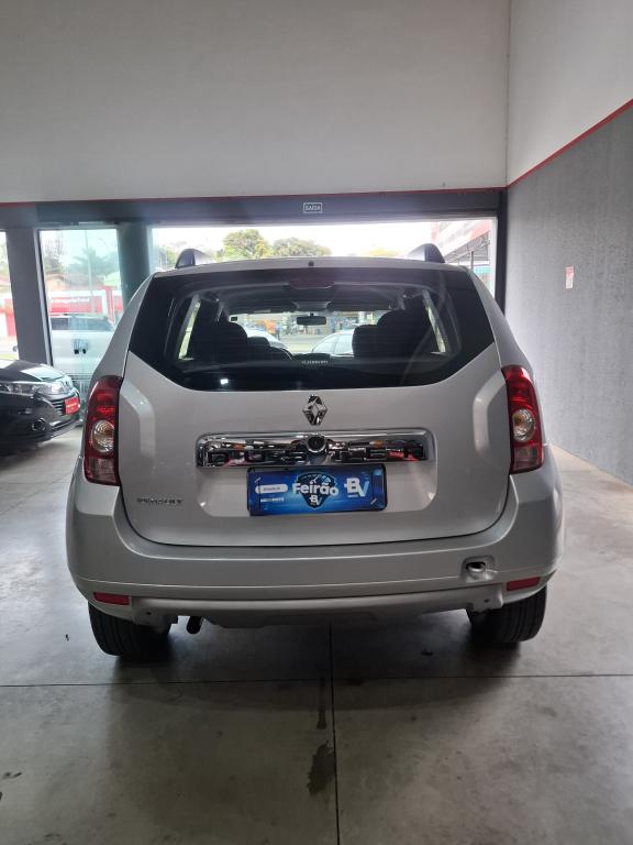 RENAULT Duster - Foto