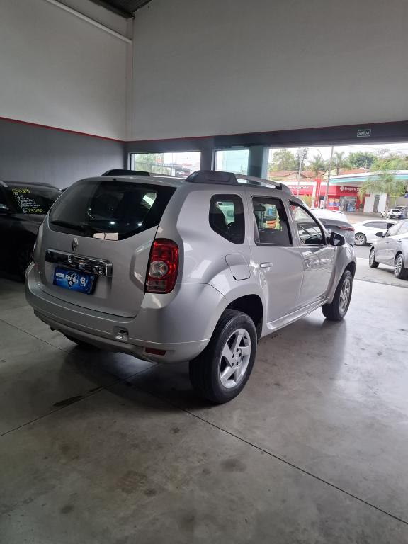 RENAULT Duster - Foto