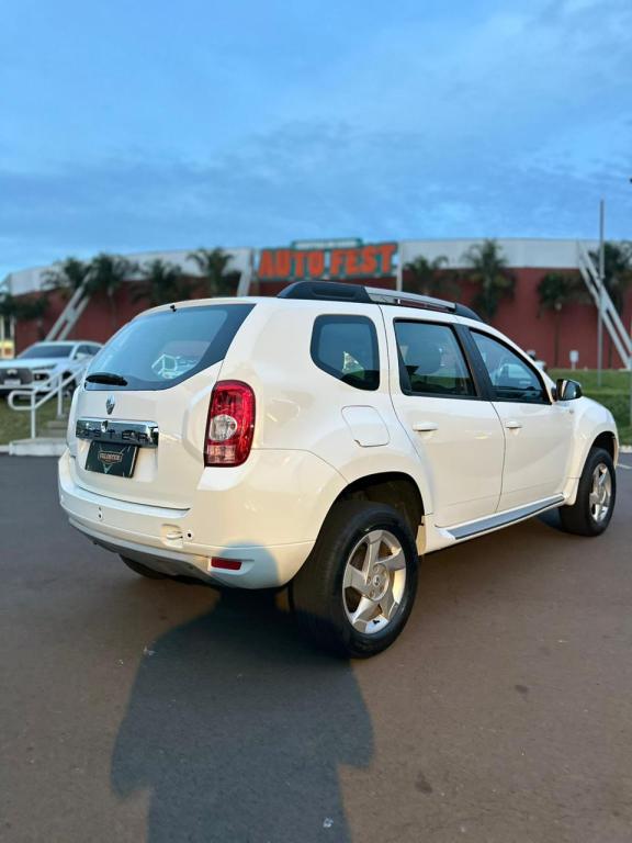 RENAULT Duster - Foto