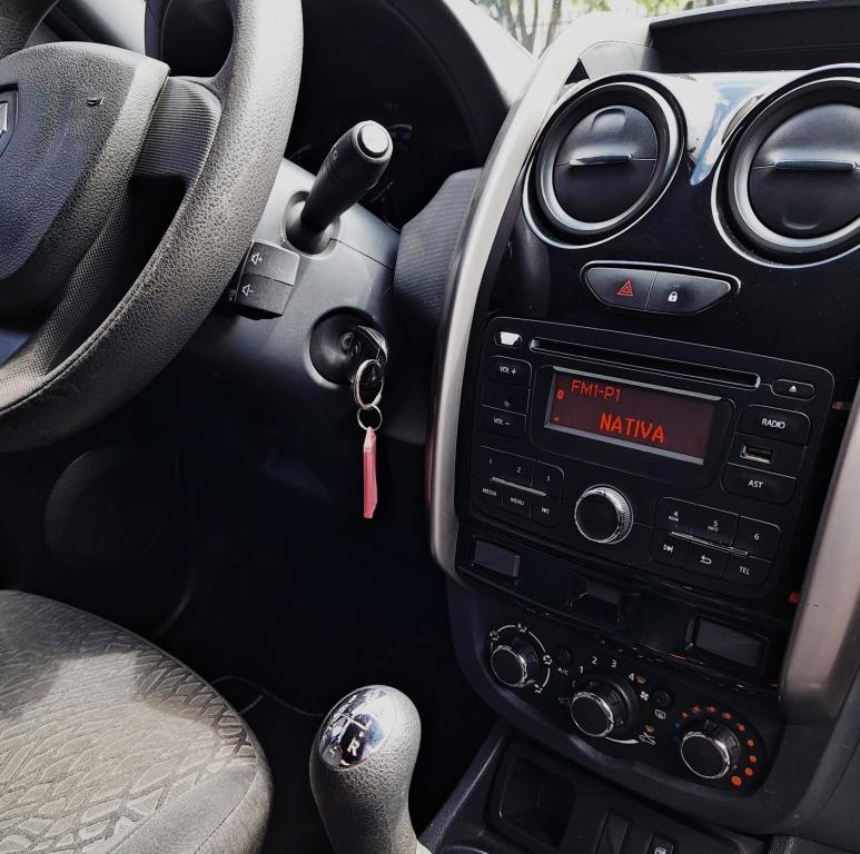 RENAULT Duster - Foto