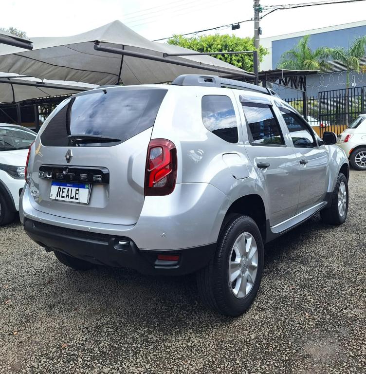 RENAULT Duster - Foto