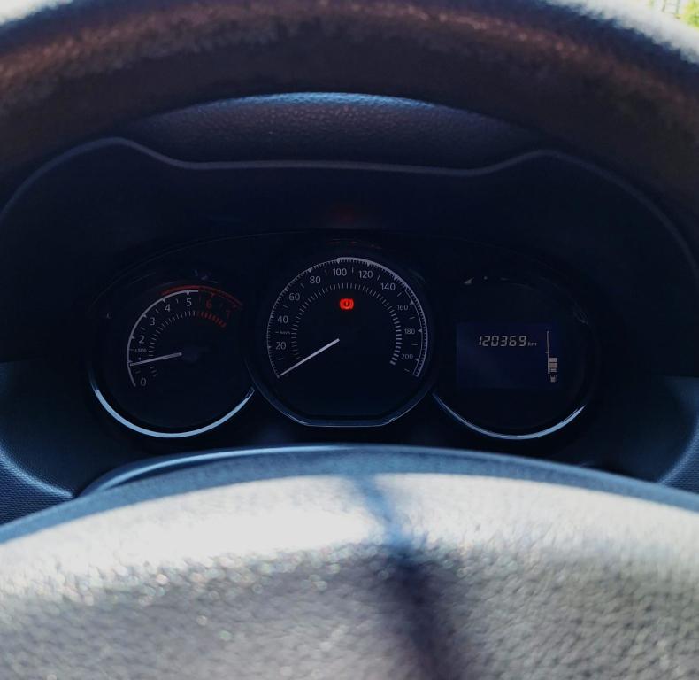 RENAULT Duster - Foto