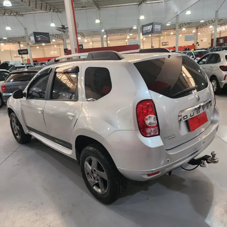 RENAULT Duster - Foto