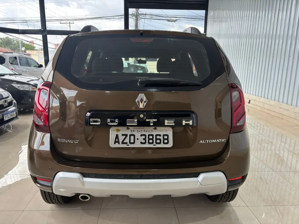 RENAULT Duster - Miniatura