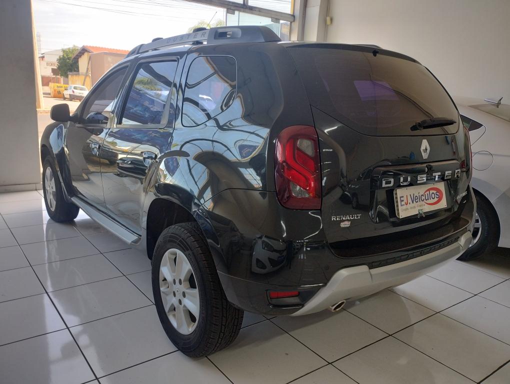 RENAULT Duster - Foto