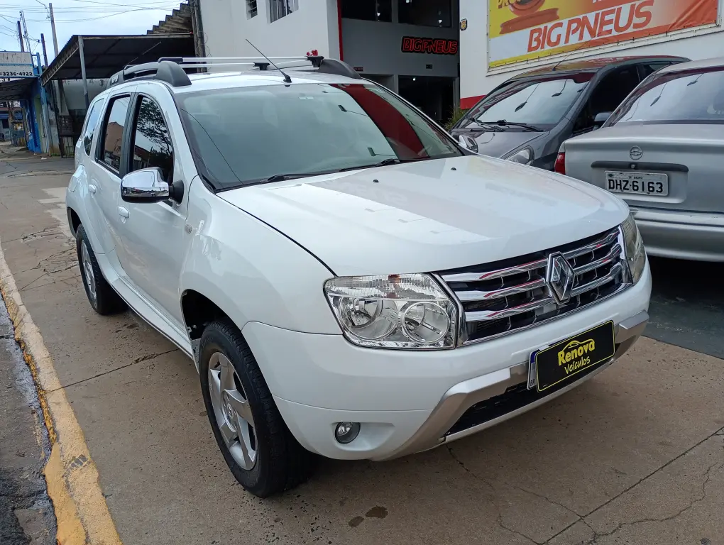 RENAULT Duster - Foto
