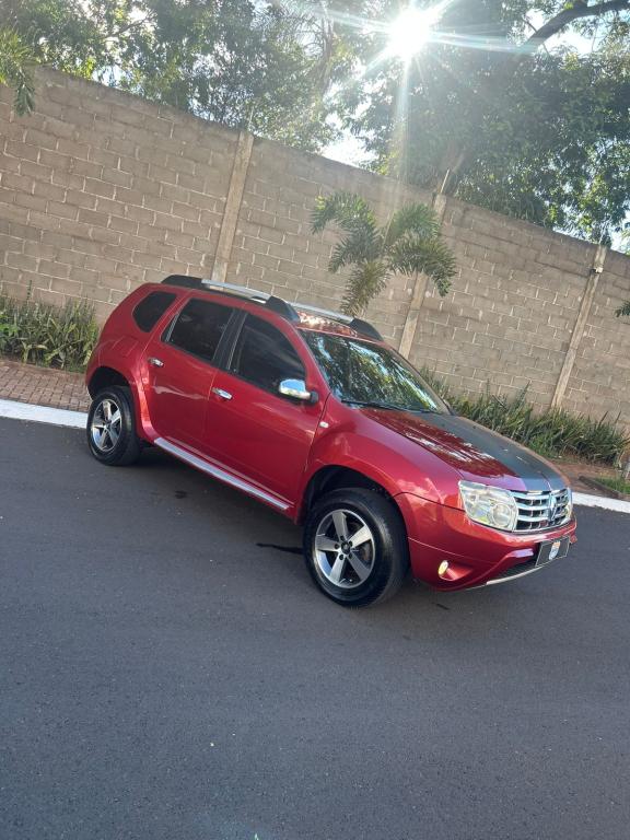 RENAULT Duster - Foto