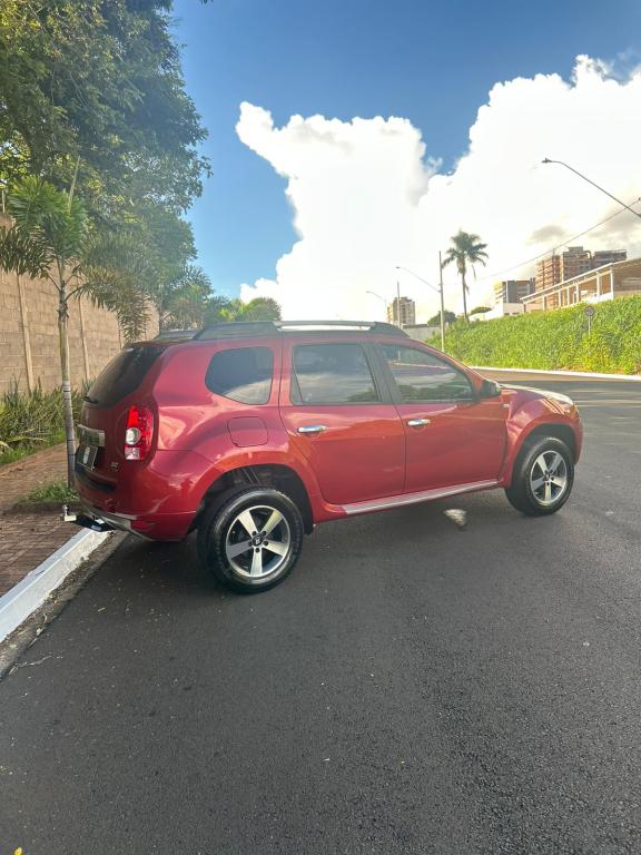 RENAULT Duster - Foto