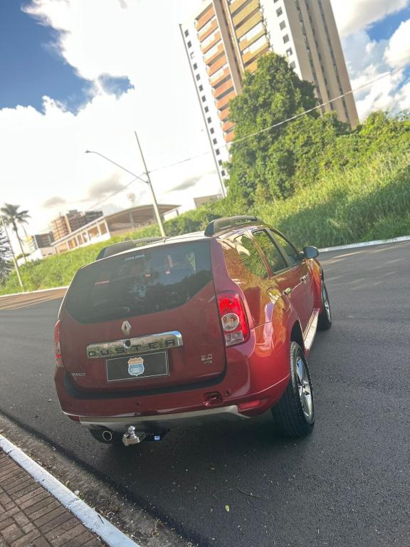 RENAULT Duster - Foto