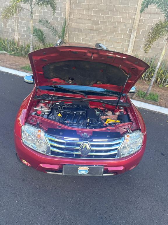 RENAULT Duster - Foto