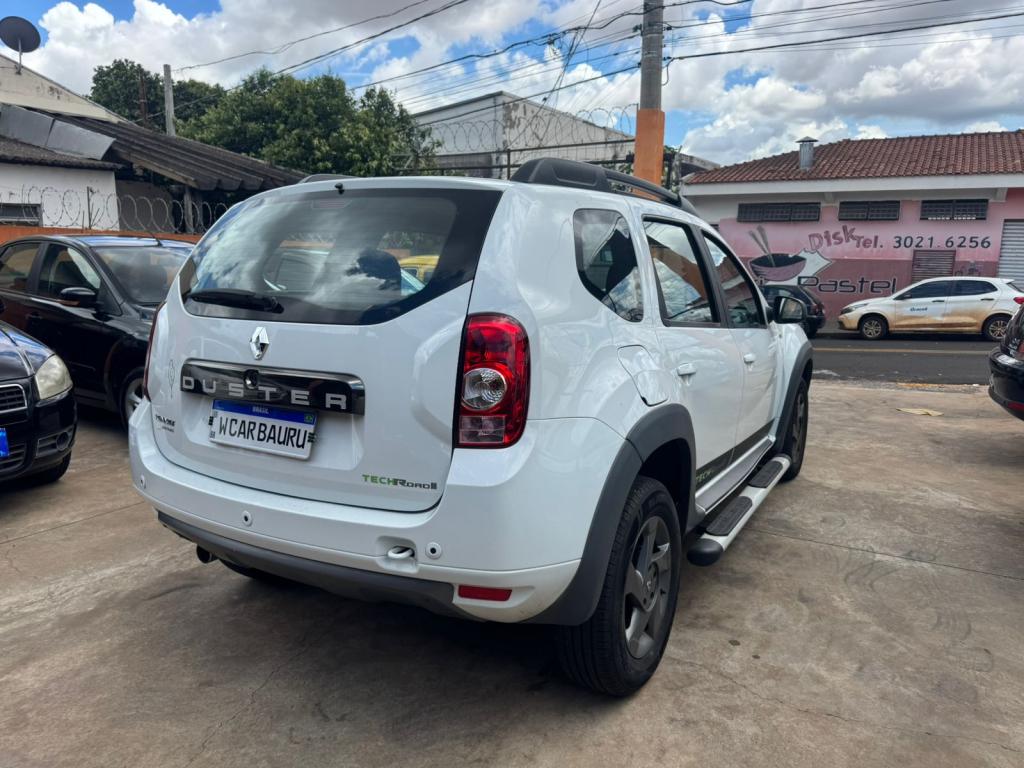 RENAULT Duster - Foto