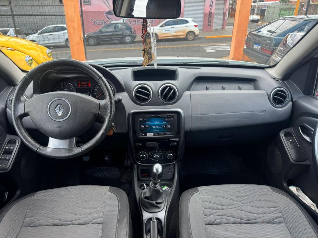 RENAULT Duster - Foto