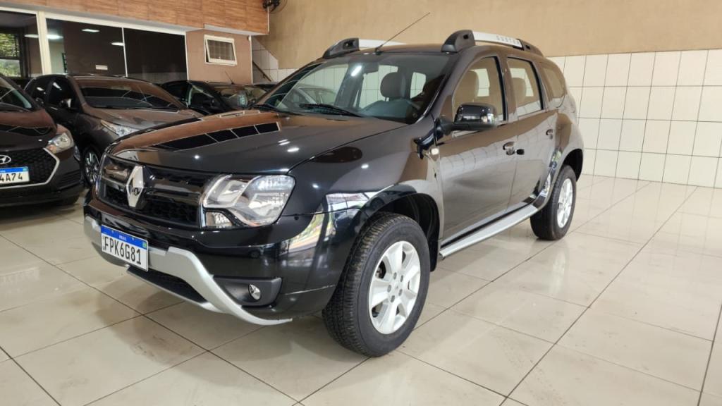 RENAULT Duster - Foto