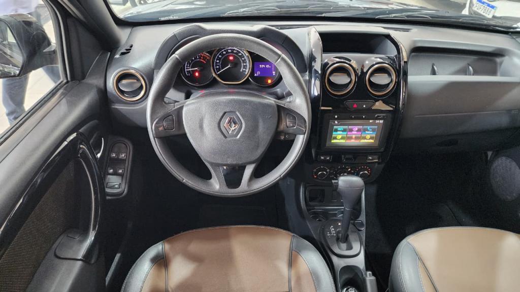 RENAULT Duster - Foto