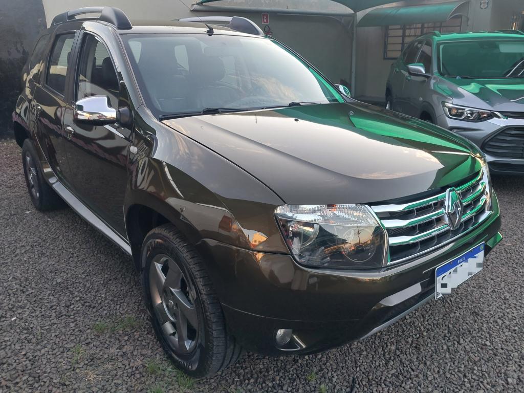 RENAULT Duster - Foto