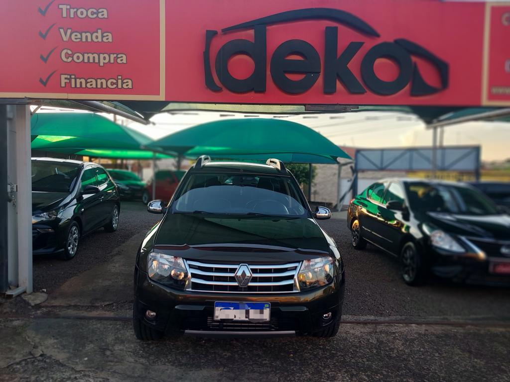 RENAULT Duster - Foto