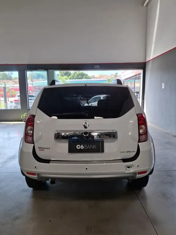 RENAULT Duster - Foto