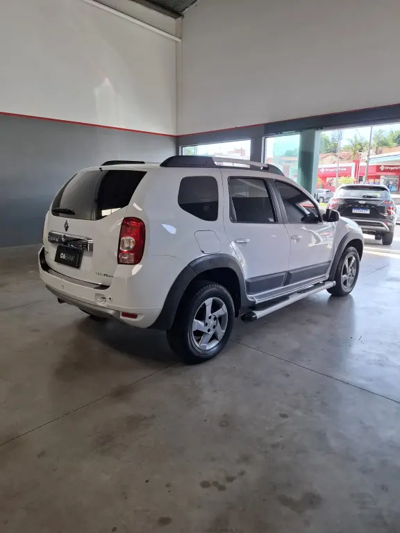 RENAULT Duster - Foto
