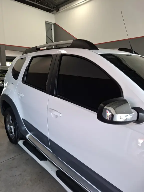 RENAULT Duster - Foto