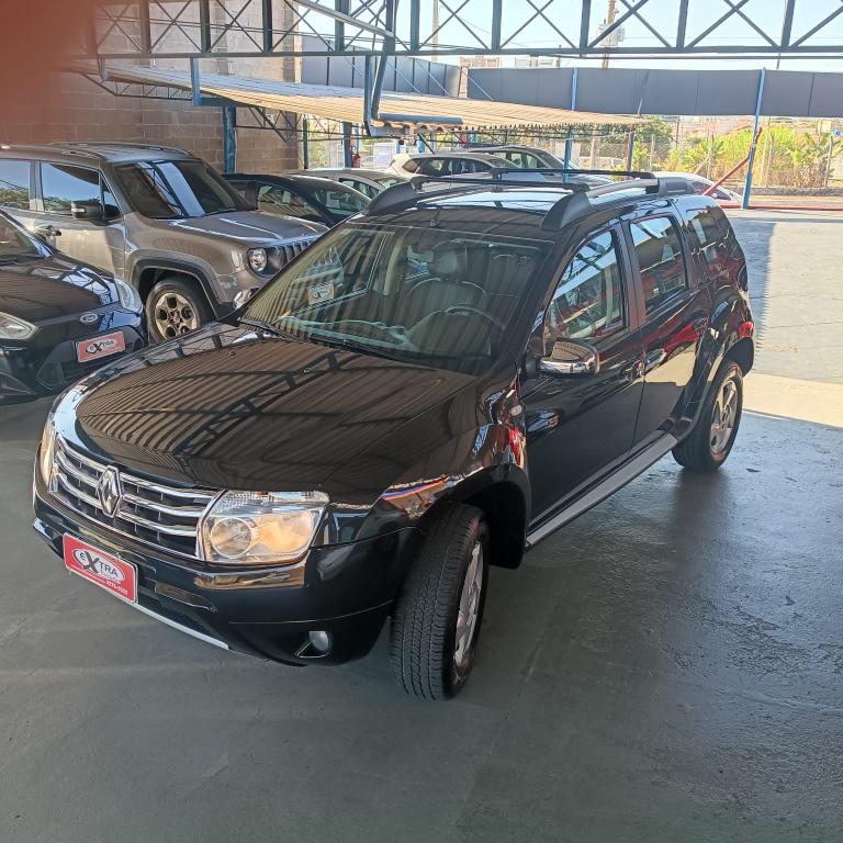 RENAULT Duster - Foto