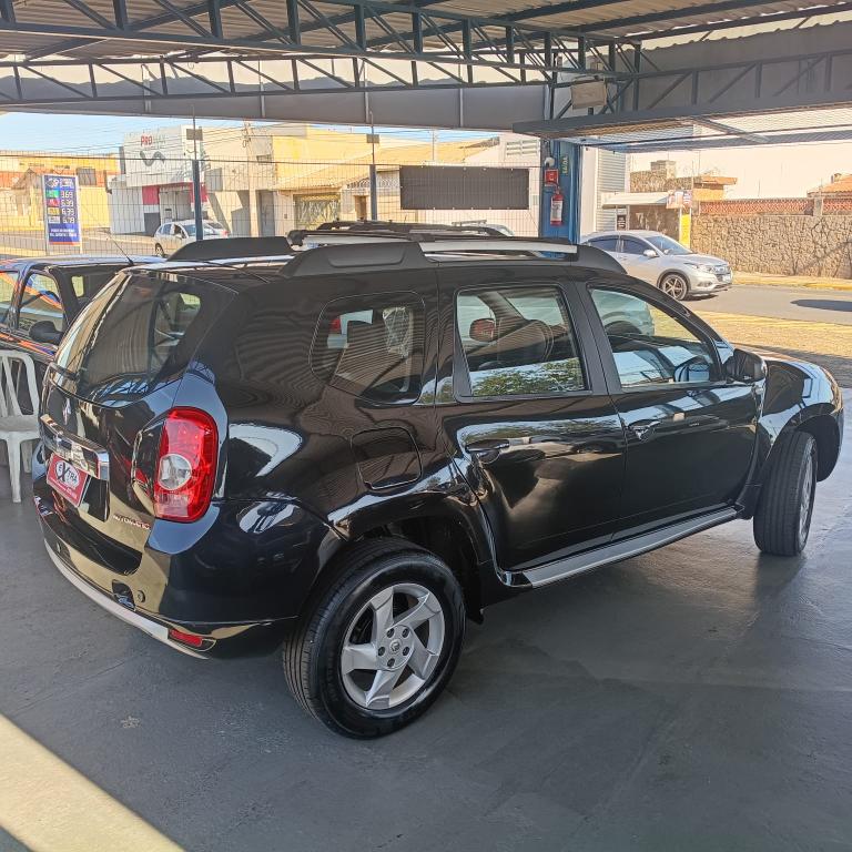 RENAULT Duster - Foto