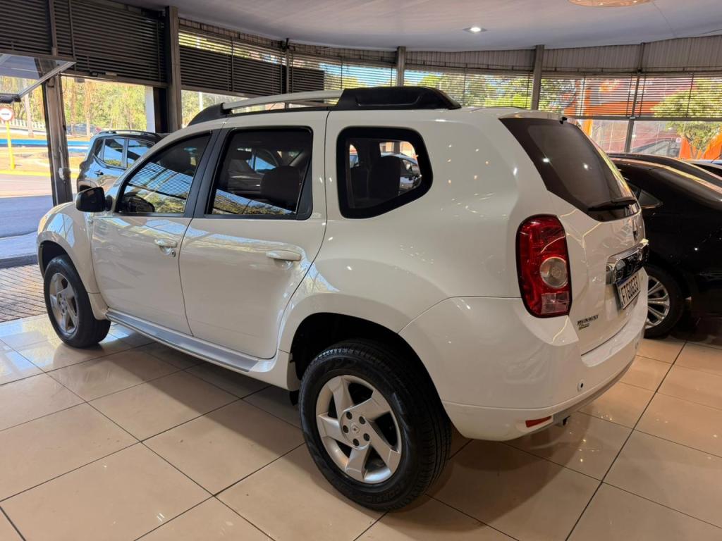 RENAULT Duster - Foto