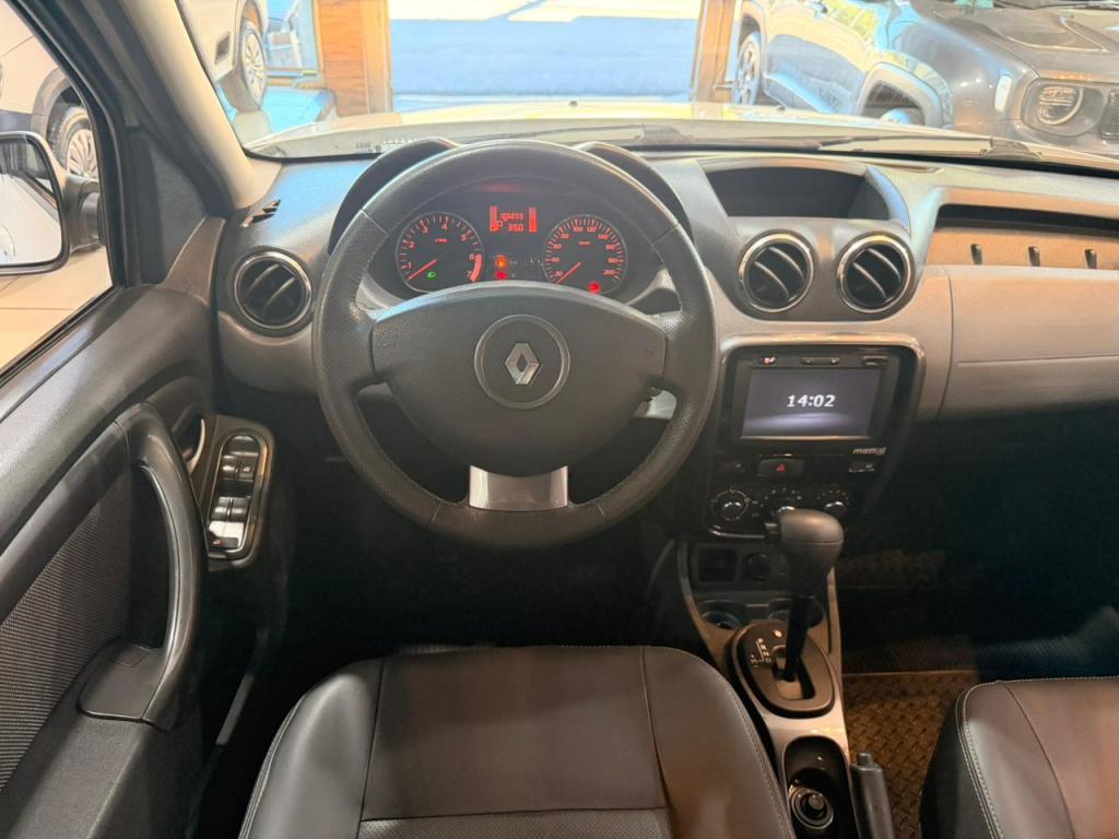 RENAULT Duster - Foto
