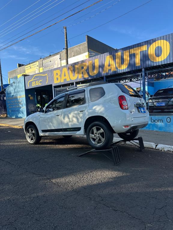 RENAULT Duster - Foto