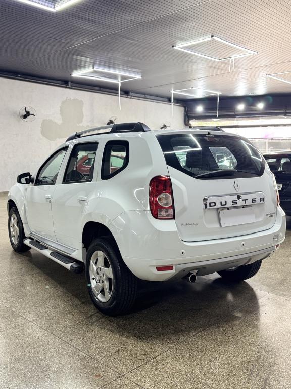 RENAULT Duster - Foto