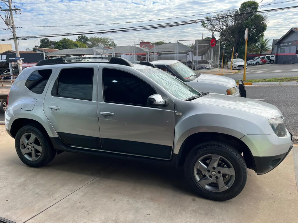 RENAULT Duster - Foto
