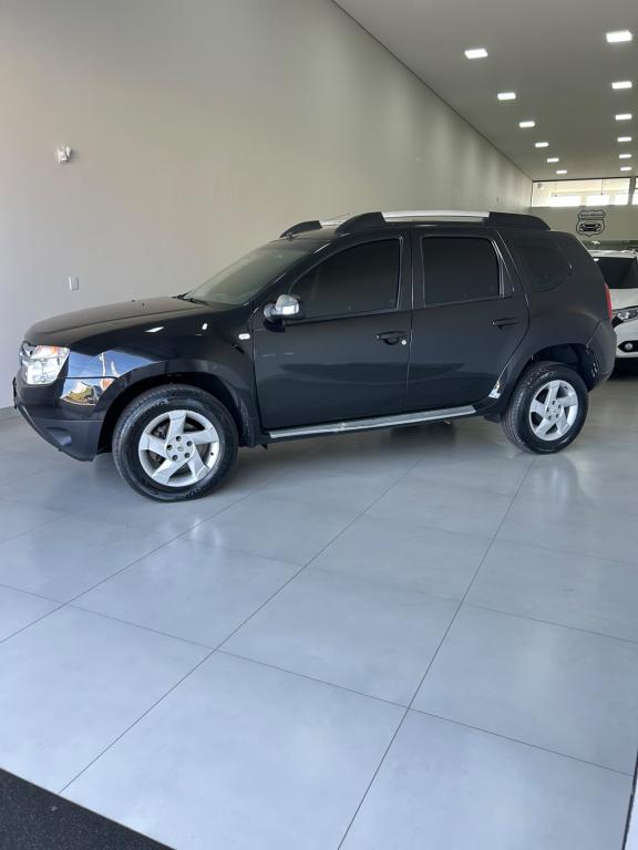 RENAULT Duster - Foto