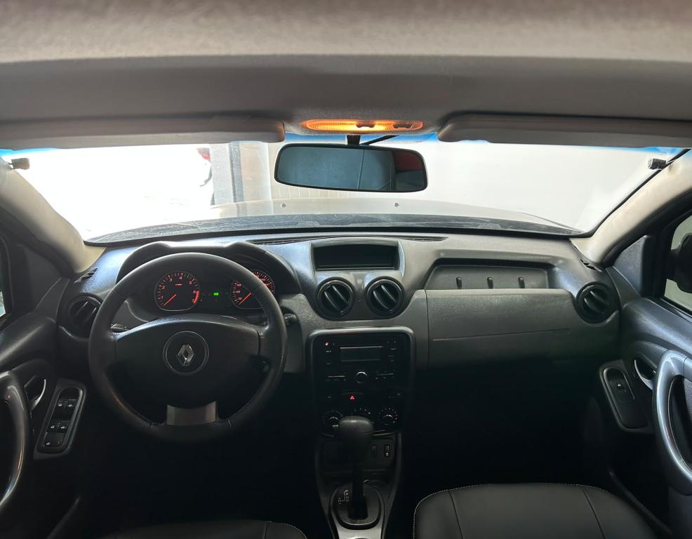 RENAULT Duster - Foto