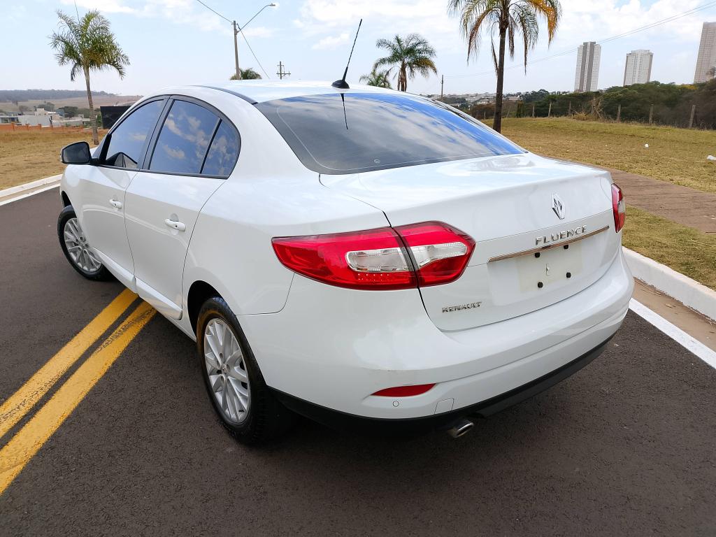 RENAULT Fluence - Foto