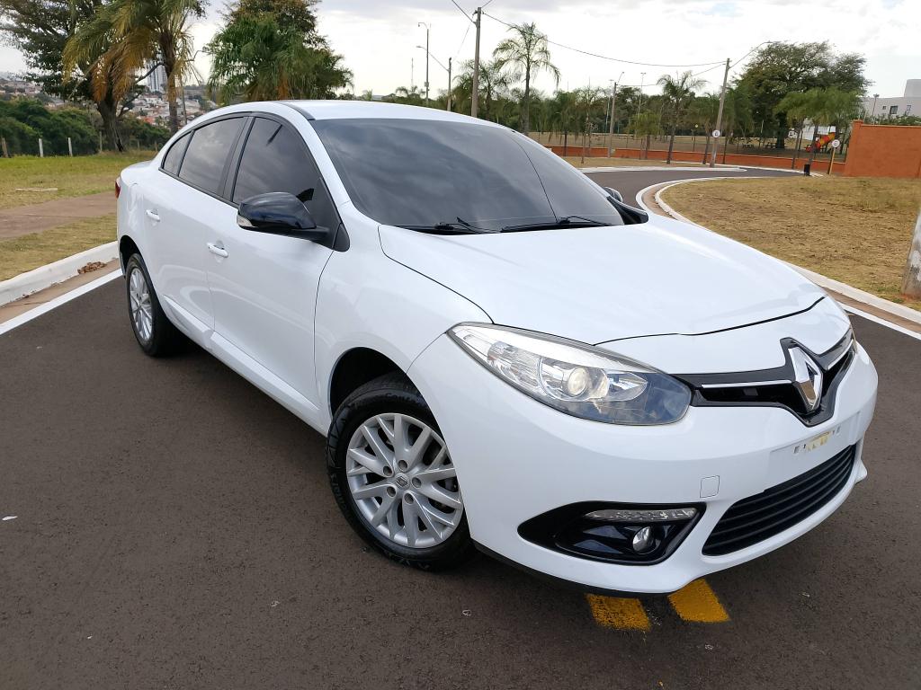 RENAULT Fluence - Foto