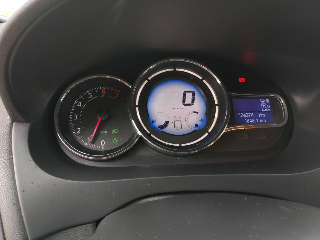 RENAULT Fluence - Foto