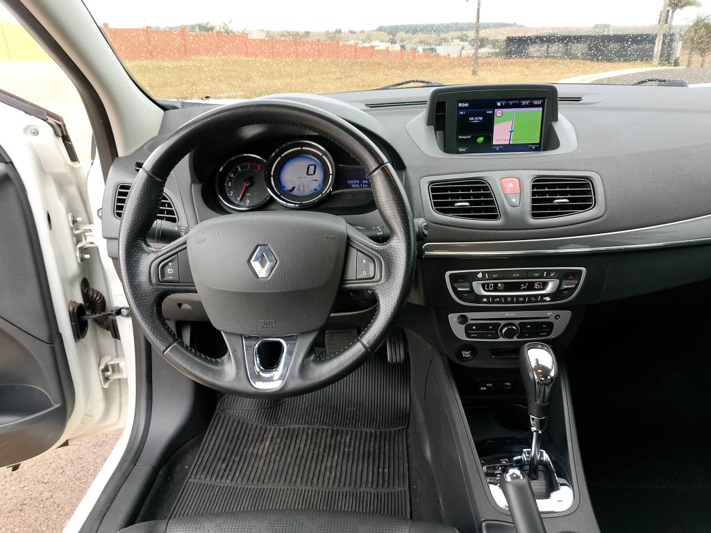 RENAULT Fluence - Foto