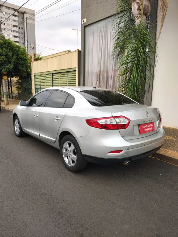 RENAULT Fluence - Miniatura