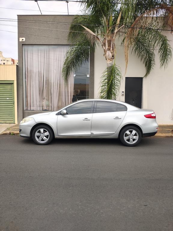 RENAULT Fluence - Miniatura