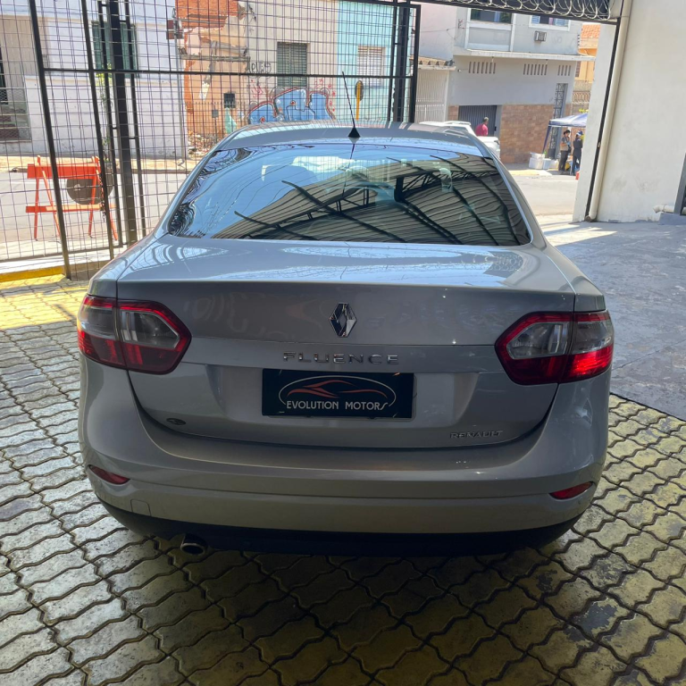 RENAULT Fluence - Foto