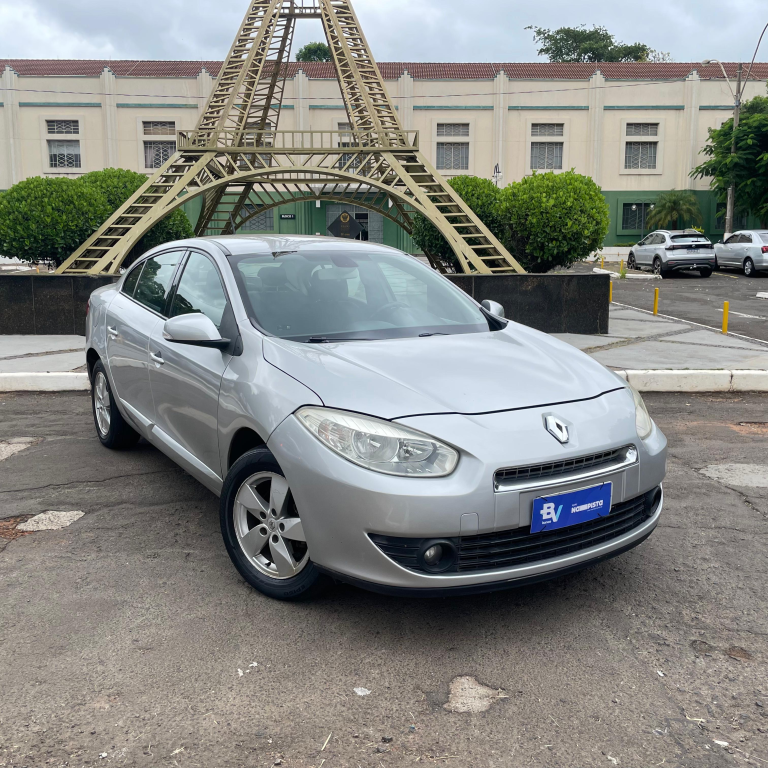 RENAULT Fluence - Foto