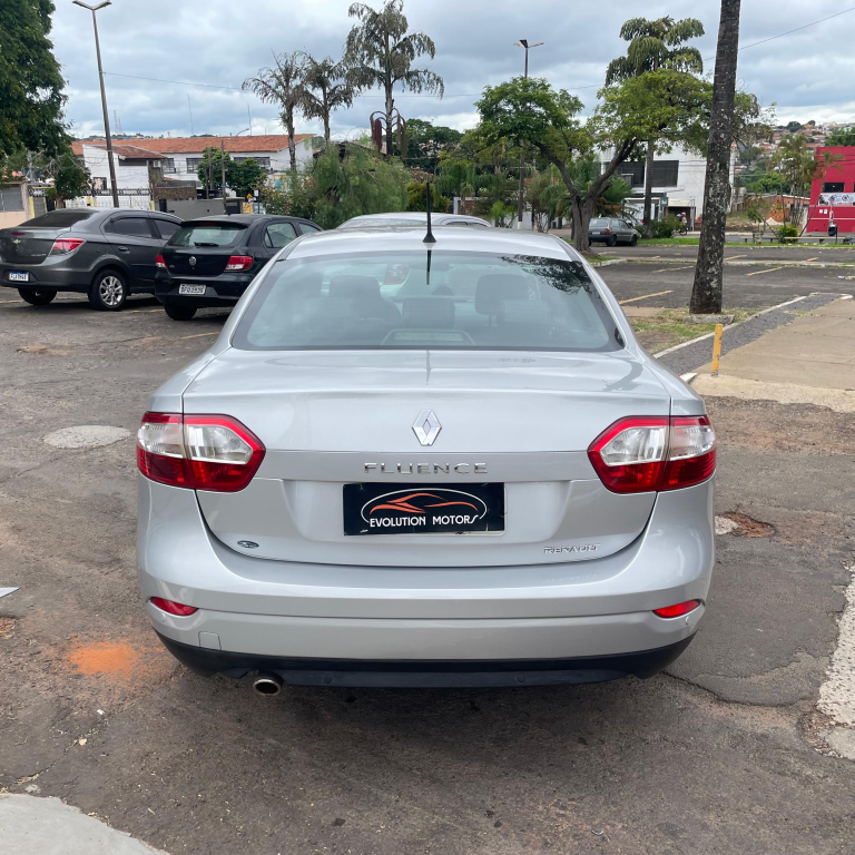 RENAULT Fluence - Foto