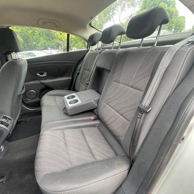 RENAULT Fluence - Foto