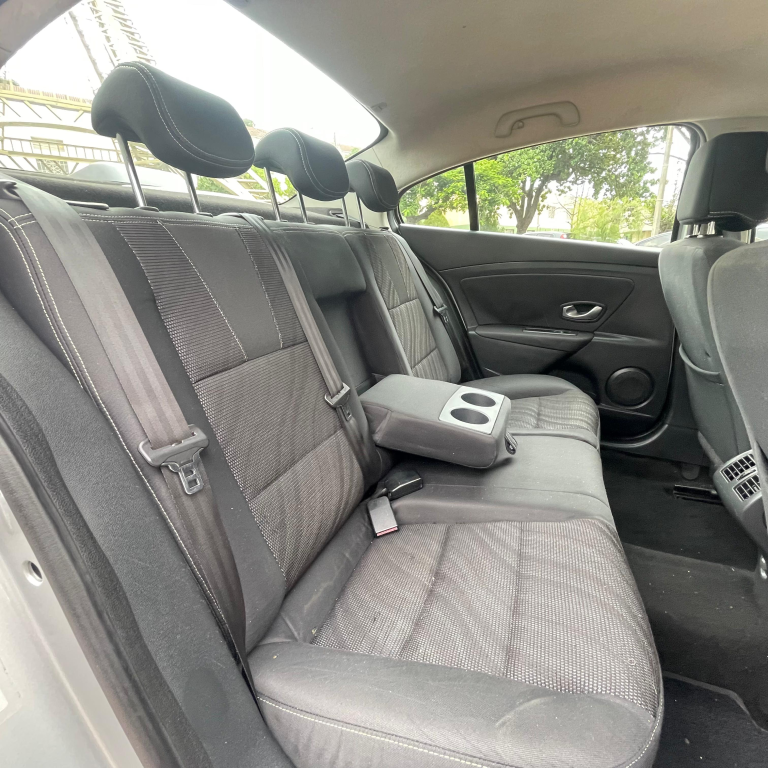 RENAULT Fluence - Foto