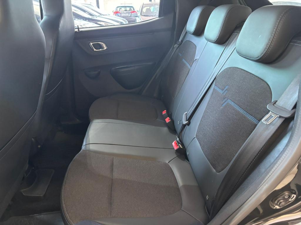 RENAULT Kwid - Miniatura