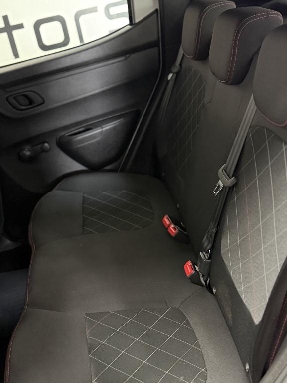 RENAULT Kwid - Foto