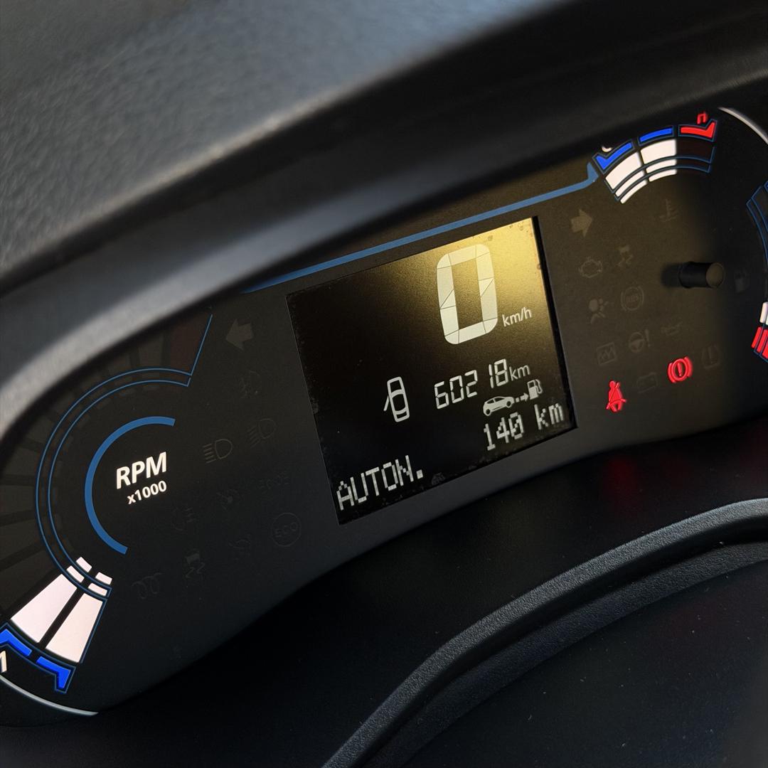 RENAULT Kwid - Foto